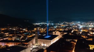 15 anni fa il terremoto che sconvolse L'Aquila. Mattarella: "La piena ricostruzione della città e dei borghi è un dovere e un impegno da proseguire"