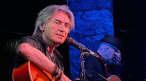 “Buon Compleanno Elvis 1995-2025”: Luciano Ligabue celebra 30 anni di un album leggendario