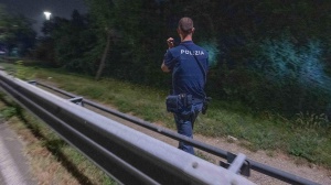 Vigile morto durante un inseguimento a Milano. Confessa il conducente del suv in fuga