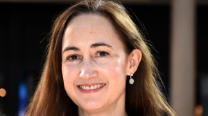 Annuncio choc della scrittrice inglese Sophie Kinsella, "Ho un cancro al cervello, sto facendo la chemioterapia"