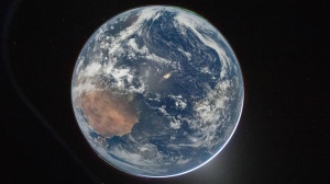 Artemis II è a due terzi del suo viaggio verso la Luna. Ecco la nuova foto della Terra scattata dallo spazio