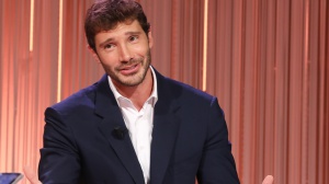 Ascolti Tv, vola De Martino e arranca Amadeus. Striscia ai minimi storici mentre Fazio riparte bene 
