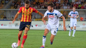 Atalanta-Lecce rinviata, non si giocherà domani: è morto il fisioterapista del club salentino 