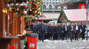 Attacco in Germania, cinque i morti e più di duecento i feriti. Scholz, restiamo uniti contro l'odio