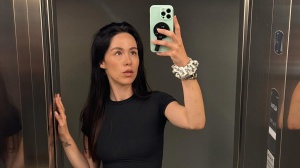 Aurora Ramazzotti ancora nel mirino di un hater, difeso anche da Fabrizio Corona