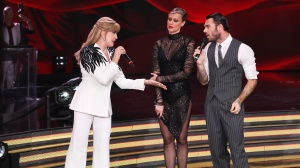 Ballando con le stelle: fuori Madonia, torna Peron, dopo il litigio Madonia - Lucarelli 