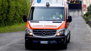 Bassano del Grappa, ragazzo accoltella prof per strada. L'uomo si era rifiutato di offrirgli una sigaretta