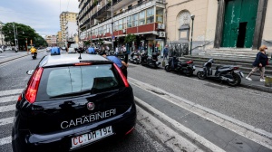 Benevento, tre giovani torturati per ore e colpiti alla testa con calci. Quattro arresti