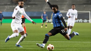 Calcio, Atalanta, Milan, Roma e Fiorentina volano ai quarti di finale delle coppe europee