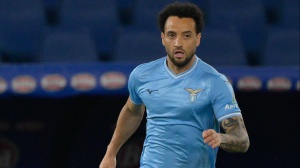 Calcio, Felipe Anderson lascia la Lazio e a fine stagione torna in Brasile, contratto fino a dicembre 2027