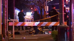 Canada, un auto finisce contro la folla durante una festa a Vancouver, 9 i morti