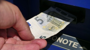 Caro benzina: perché gli italiani pagano i carburanti più degli altri Paesi europei
