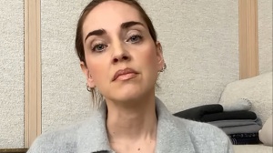 Caso Ferragni, arriva la stretta Agcom sugli influencer. Incontro pm-Gdf su testi per il pandorogate