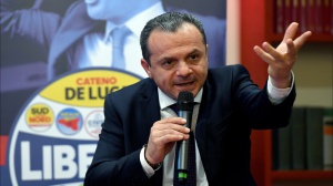 Cateno De Luca a RTL 102.5: "Abbiamo fatto causa alla Lega perché ci hanno copiato lo slogan"