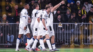 Champions League. L'Atalanta travolge lo Young Boys e all'Inter basta un autogol.  Il Milan soffre ma vince 