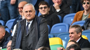 Claudio Lotito eroe: offre un posto di lavoro ad un 60enne che sviene in strada