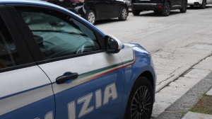 Cosenza, fratture e lesioni a due fratellini di 4 e 2 anni. Indagate la mamma e la nonna