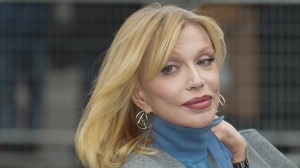 Courtney Love contro tutti: nel mirino della rockstar Taylor Swift, Lana Del Rey, Madonna e Beyoncé