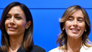 Dopo il sito "mia moglie" alla ribalta una pagina che contiene migliaia di scatti e fotomomtaggi osè
