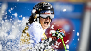 E' Federica Brignone Day! Vince La Thuile e si porta a un soffio (mancano solo 18 punti) dalla Coppa del mondo generale