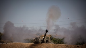 E' iniziata l'operazione di terra israeliana nel sud del Libano. Meloni, priorità sicurezza dei civili e dei militari italiani 
