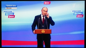 Le elezioni russe dividono la comunità internazionale, reazioni contrastanti