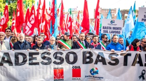 Esplosione a Suviana, i sindacati in piazza chiedono più sicurezza sul lavoro