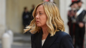 G7: Giorgia Meloni annuncia la partecipazione di Papa Francesco al panel sull’intelligenza artificiale. E’ la prima volta nella storia 
