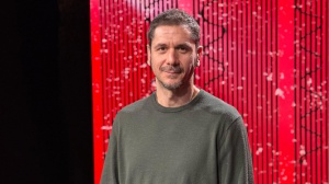 Gabriele Mainetti a RTL 102.5: “Il mio nuovo film è una storia inconsueta che parla di kung fu, amore, vendetta, Roma e tanto altro”
