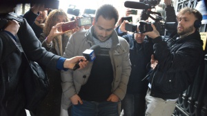 Garlasco, la Procura di Pavia ufficializza: è di Sempio l'impronta sul muro vicino alle scale dove fu trovata Chiara