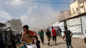 Gaza: colpito in due fasi l'ospedale Nasser, ci sono almeno 20 vittime, cinque sono operatori dell'nformazione