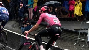 Giro d’Italia, incontenibile Pogacar, cala il pokerissimo
