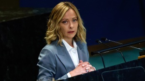 Governo, la presidente del Consiglio Meloni e diversi ministri spiati. Scoppia un nuovo caso di dossieraggio 