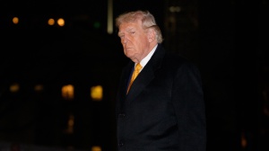 Groenlandia, l’Unione europea risponde a Trump: “L’Artico non si tocca”. Ma il presidente americano insiste