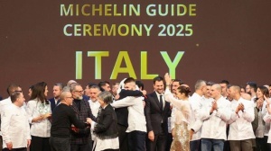 Guida Michelin 2025: tutte le nuove stelle conferite ai ristoranti italiani