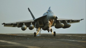 Hamas condanna i raid Usa in Siria e Iraq, Mosca accusa Washington di voler allargare il conflitto