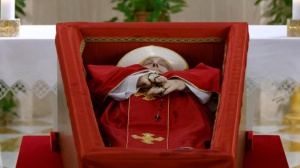 Il card. Angelo De Donatis a RTL 102.5: "Il Conclave è un'esperienza di chiesa troppo forte"