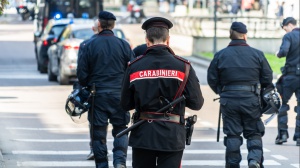 Il "Dottor Silicone" arrestato a Bologna per lesioni e trattamenti illegali