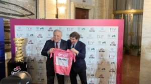 Il Giro d'Italia è ambasciatore dello sport nel mondo; oggi cerimonia alla Farnesina