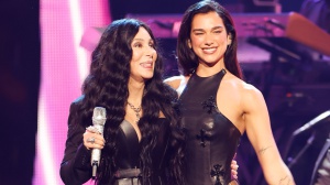 La Rock & Roll Hall of Fame ha una nuova stella: l’icona del pop Cher 