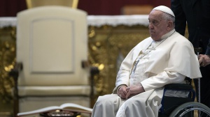 La salute del Papa, Bergoglio deve centellinare i prossimi impegni, c’è incertezza sul calendario papale