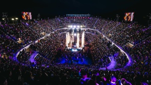 L’estate è ufficialmente partita! Sul palco del Radio Zeta Future Hits Live 40 artisti e altrettante canzoni già inserite nella playlist estiva