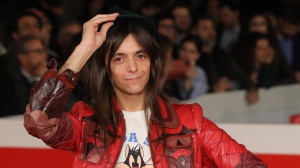 Lucio Corsi al Festival di Sanremo 2025: il significato di “Volevo essere un duro”