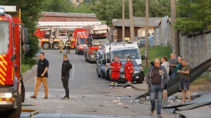 Massiccio attacco russo contro Kiev, colpiti palazzi residenziali: 12 morti e almeno 48 feriti