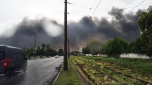 Medio Oriente, Israele lancia attacchi missilistici su siti iraniani. Teheran: 'Risponderemo in modo severo'