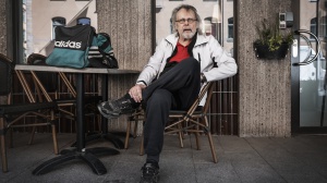 Morto il rapitore che ispirò la teoria della sindrome di Stoccolma. Gli ostaggi difesero Clark Olofsson durante una rapina  