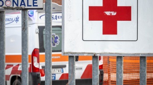 Muore neonata poco dopo il parto. 10 i medici indagati, uno di loro si toglie la vita