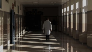 Napoli, resta grave il piccolo che ha ricevuto un cuore danneggiato. Il Ministero invia ispettori a Napoli e Bolzano