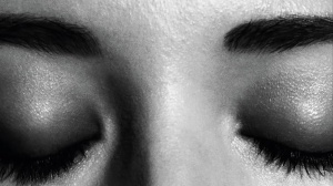 Non dormire e sogna, un romanzo a base di neuroscienze e napoletanità: Giuseppe De Alteriis ci racconta i retroscena del suo libro