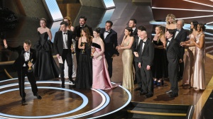 Oscar 2025, Anora è il miglior film. Clamoroso: Mikey Madison è la miglior attrice per Anora. Adrien Brody è miglior attore protagonista